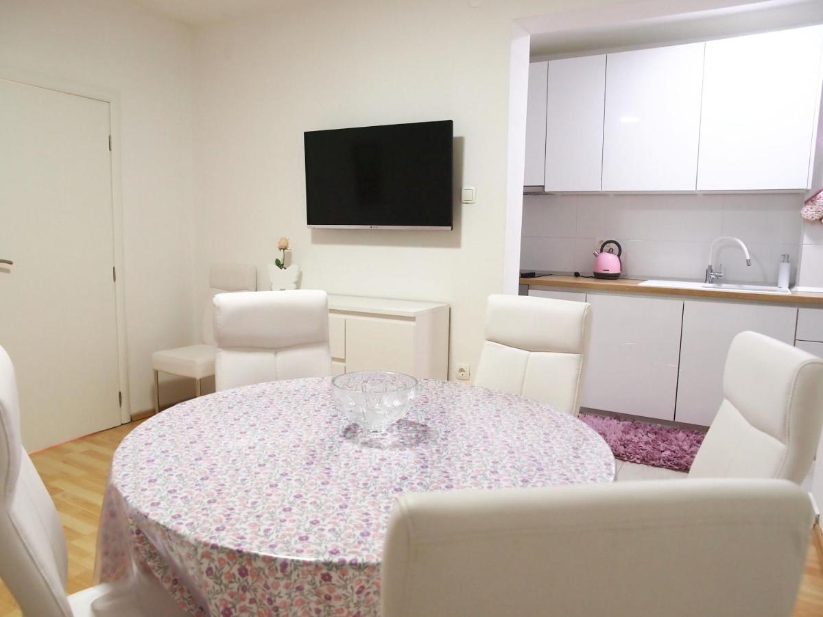 Apartmani Igor Makarska Exterior photo